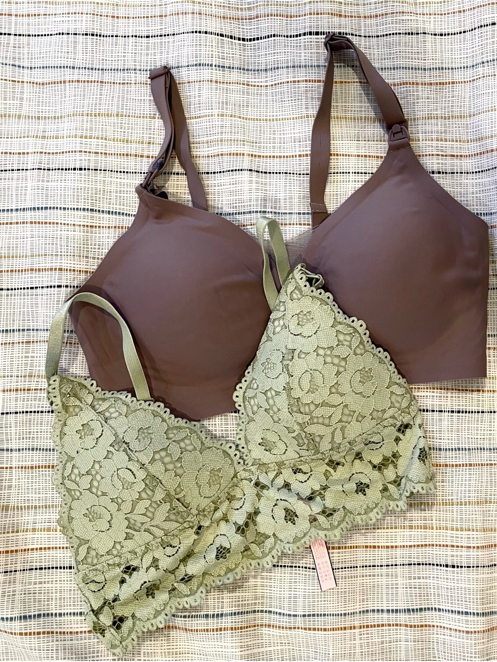 Lace and Smooth Wireless Nursing Bra Set - Sage Green & Taupe